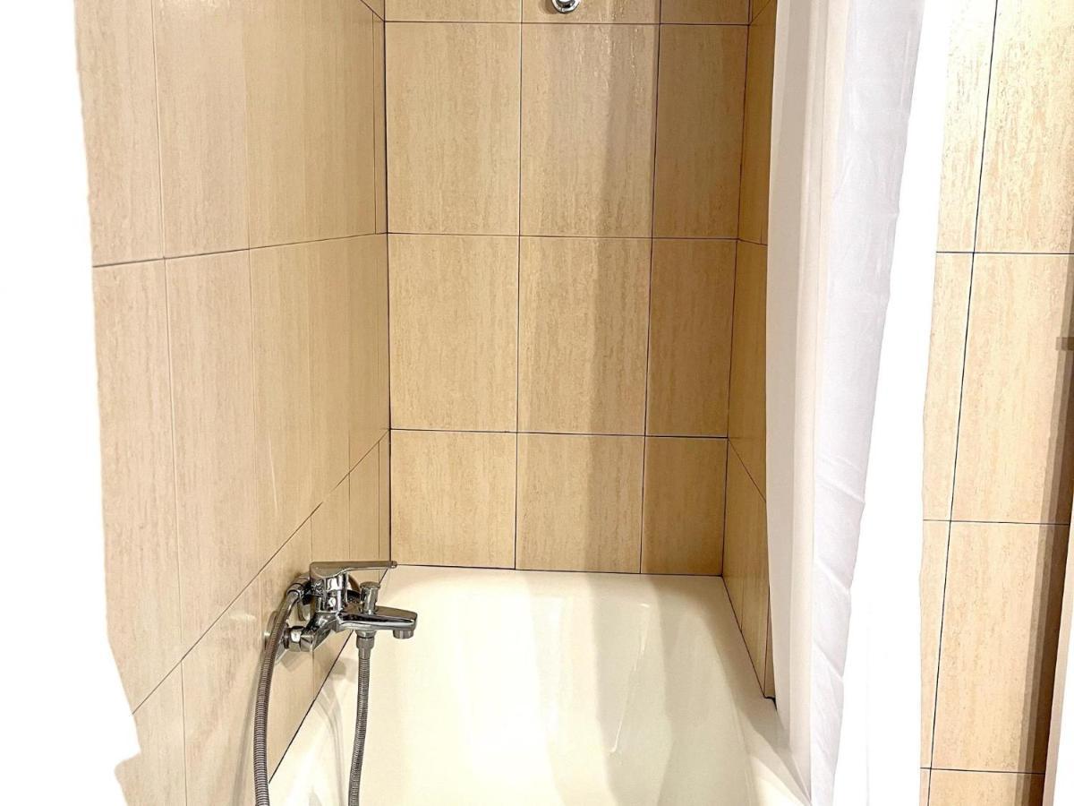 Apartbeach Cye 6 Climatizado Y Junto Playa Salou Ngoại thất bức ảnh