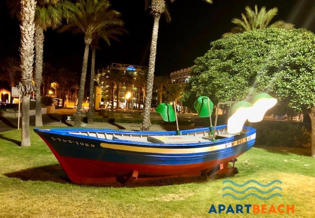 Apartbeach Cye 6 Climatizado Y Junto Playa Salou Ngoại thất bức ảnh